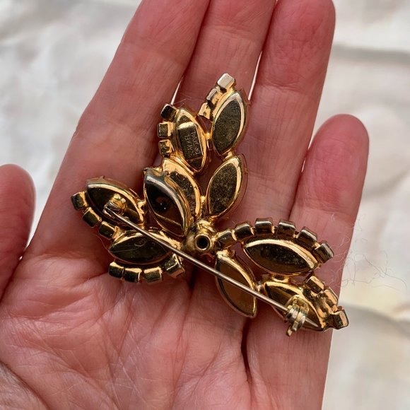 Vintage JAY KEL ORIGINAL Brooch/Earrings Set - Picture 4 of 11